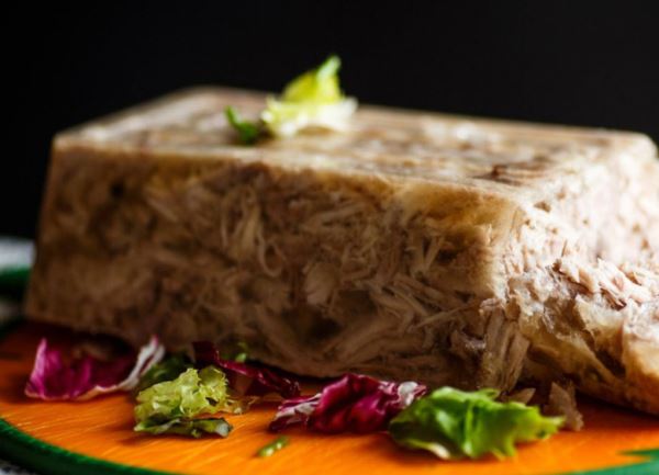 Холодец как бьюти-продукт: интересные рецепты, польза для красоты и здоровья