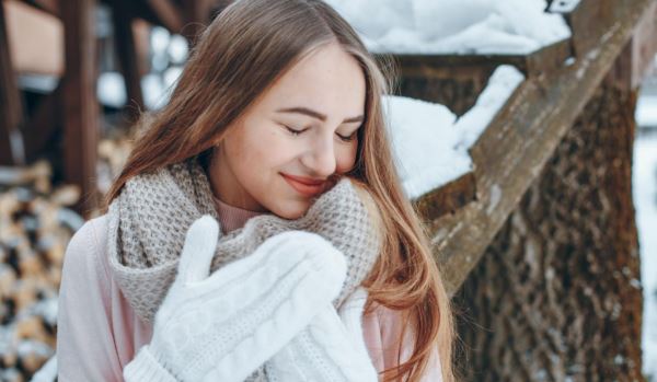 Как меняется кожа зимой: реальные причины сухости и процедуры, которые помогут