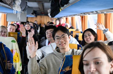 Чем притягивает иностранных и российских туристов Заполярье?