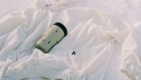 «Точка Банк» представил коллаборацию с художником Иваном Шкулипой