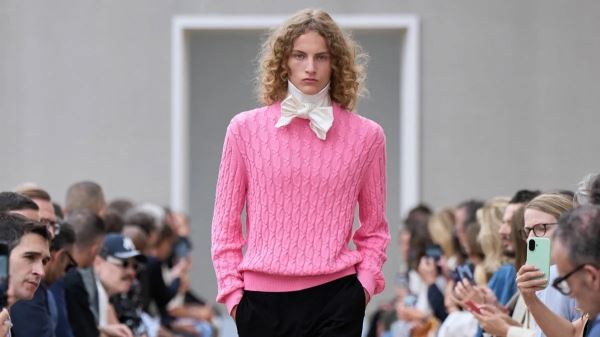 Стало известно расписание Недели моды в Париже