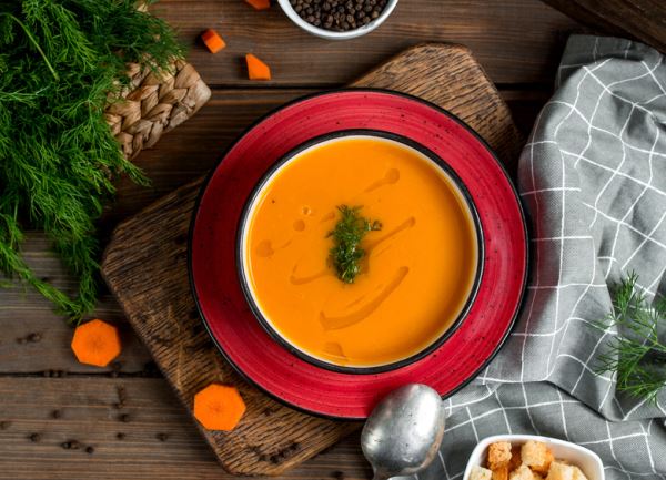 Согреет зимой и поддержит иммунитет: рецепт супа, который не даст заболеть