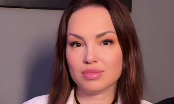 «Подружки мои, не ревнуйте!»: что стоит за возвращением Лены Зосимовой?